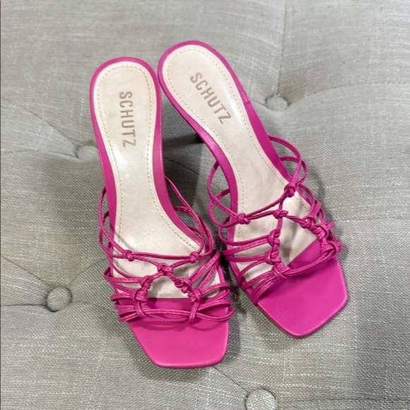 SCHUTZ Dileni Women's Sandal in Hot Pink Size 6.5 - Picture 1 of 8